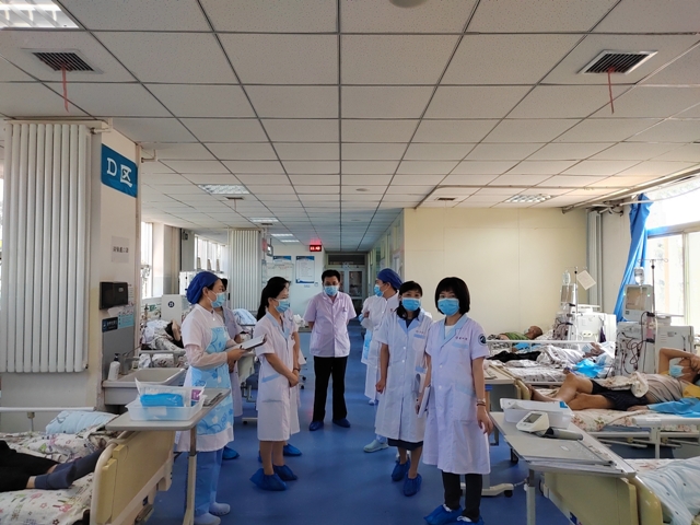 省卫健委专家组来我院检查血液净化质控督查工作
